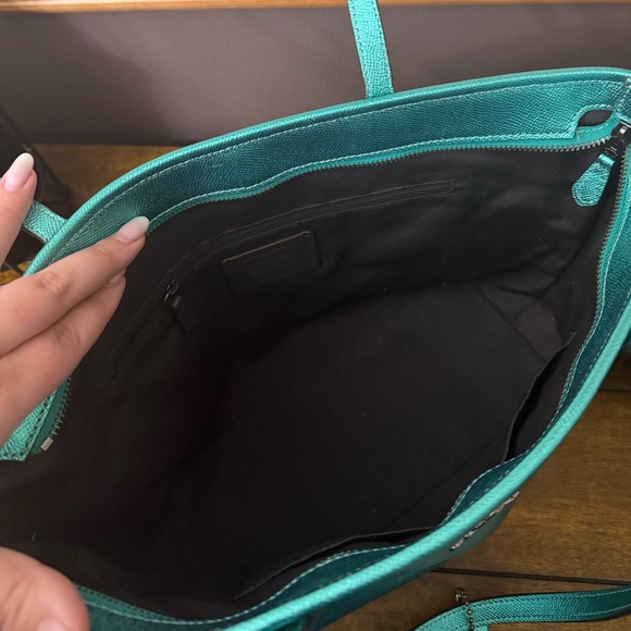 ❌❌❌ SOLD Coach Tote - Picture 11 of 12